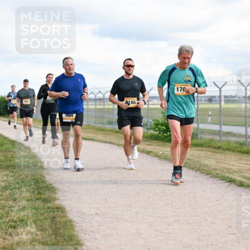 14.09.2025 - Airport Race Dr. Thomas Lammeyer http://msf.ph/oto/8878751 14.09.2025 12:26:53 Laufen 1945, 460, 186, 170 meine-sportfotos.de