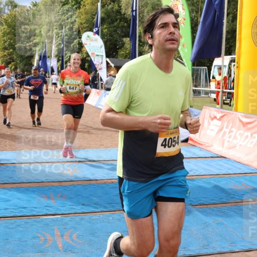 14.09.2025 - Airport Race Strokosch-Dieckow http://msf.ph/oto/8878845 14.09.2025 12:38:31 Ziel 194, 289, 403, 506, 647, 1241, 1340, 1393, 1532, 1607, 1732, 1936, 4054, 4228 meine-sportfotos.de