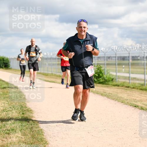 14.09.2025 - Airport Race Dr. Thomas Lammeyer http://msf.ph/oto/8878867 14.09.2025 12:27:09 Laufen 75 meine-sportfotos.de