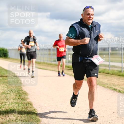14.09.2025 - Airport Race Dr. Thomas Lammeyer http://msf.ph/oto/8878872 14.09.2025 12:27:10 Laufen 4, 30 meine-sportfotos.de