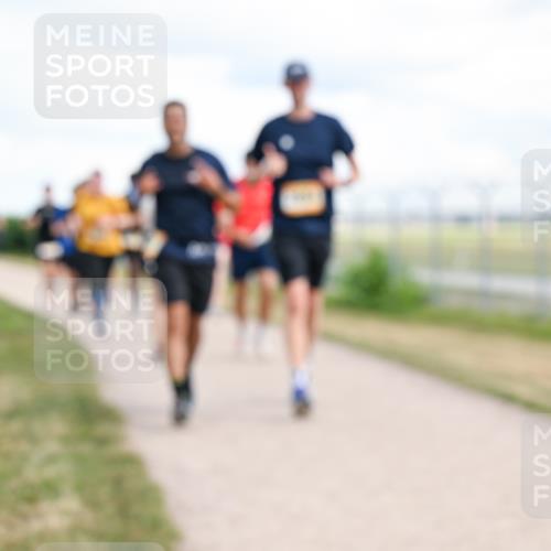 14.09.2025 - Airport Race Dr. Thomas Lammeyer http://msf.ph/oto/8878996 14.09.2025 12:27:32 Laufen  meine-sportfotos.de
