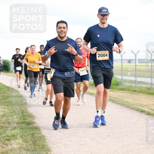 14.09.2025 - Airport Race Dr. Thomas Lammeyer http://msf.ph/oto/8879002 14.09.2025 12:27:33 Laufen 1017, 2002, 2004 meine-sportfotos.de