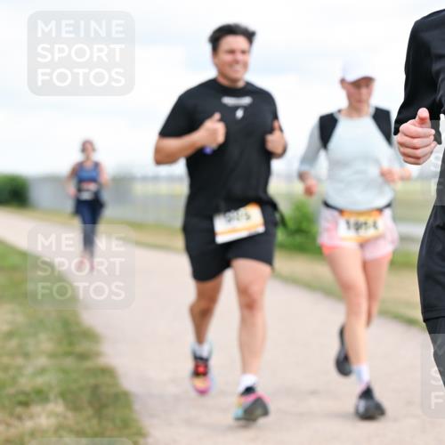14.09.2025 - Airport Race Dr. Thomas Lammeyer http://msf.ph/oto/8879046 14.09.2025 12:27:38 Laufen 10, 4, 42 meine-sportfotos.de