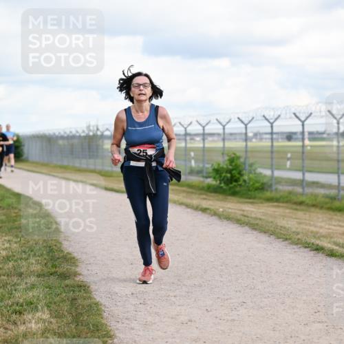 14.09.2025 - Airport Race Dr. Thomas Lammeyer http://msf.ph/oto/8879061 14.09.2025 12:27:41 Laufen 25 meine-sportfotos.de