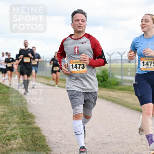 14.09.2025 - Airport Race Dr. Thomas Lammeyer http://msf.ph/oto/8879104 14.09.2025 12:27:52 Laufen 1473, 1475 meine-sportfotos.de