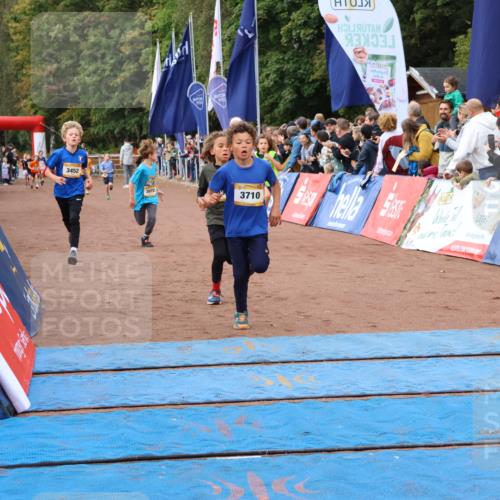 14.09.2025 - Airport Race Strokosch-Dieckow http://msf.ph/oto/8879108 14.09.2025 10:07:18 Ziel 3072, 3252, 3254, 3356, 3395, 3452, 3541, 3592, 3710, 3717 meine-sportfotos.de