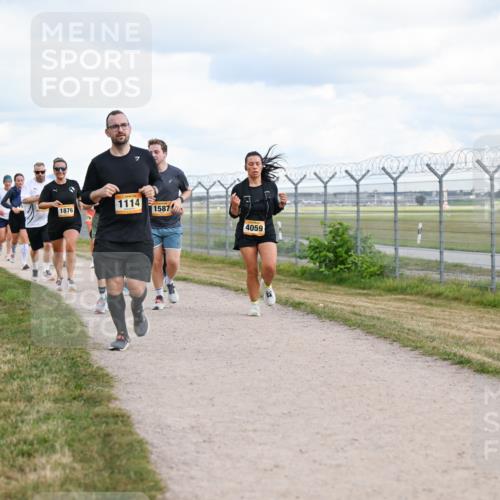 14.09.2025 - Airport Race Dr. Thomas Lammeyer http://msf.ph/oto/8879115 14.09.2025 12:27:54 Laufen 1876, 1114, 1587, 4059 meine-sportfotos.de