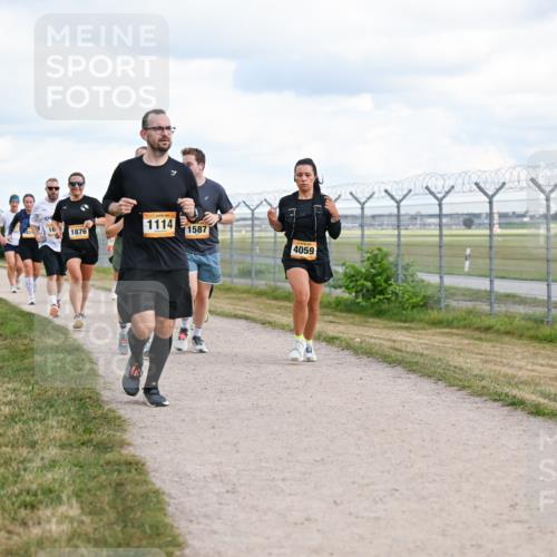 14.09.2025 - Airport Race Dr. Thomas Lammeyer http://msf.ph/oto/8879119 14.09.2025 12:27:54 Laufen 1876, 1114, 1587, 4059 meine-sportfotos.de