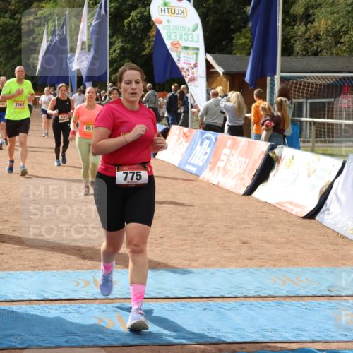 14.09.2025 - Airport Race Strokosch-Dieckow http://msf.ph/oto/8879146 14.09.2025 12:38:56 Ziel 102, 153, 225, 247, 455, 775, 1084, 1308, 1515, 1713, 2167, 4052 meine-sportfotos.de