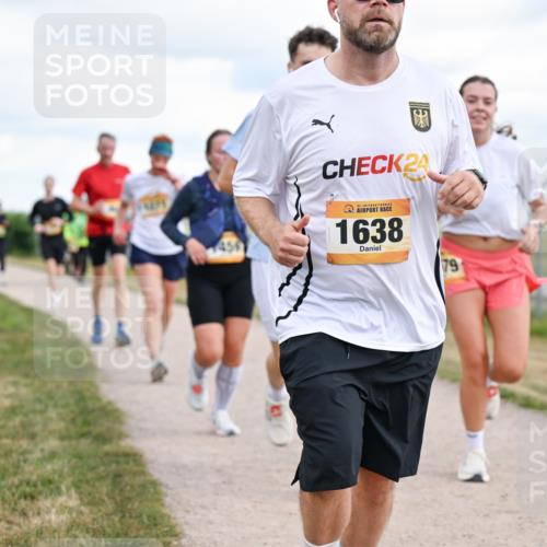 14.09.2025 - Airport Race Dr. Thomas Lammeyer http://msf.ph/oto/8879175 14.09.2025 12:28:00 Laufen 24, 1638, 79 meine-sportfotos.de