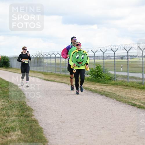14.09.2025 - Airport Race Dr. Thomas Lammeyer http://msf.ph/oto/8879217 14.09.2025 12:28:06 Laufen 342 meine-sportfotos.de