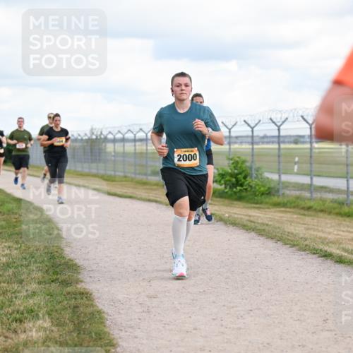 14.09.2025 - Airport Race Dr. Thomas Lammeyer http://msf.ph/oto/8879276 14.09.2025 12:28:17 Laufen 04, 2000 meine-sportfotos.de