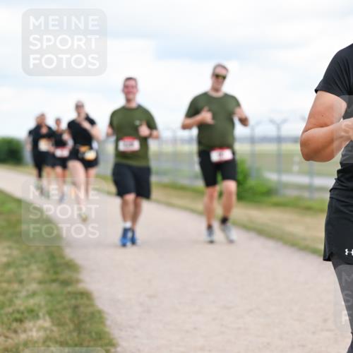 14.09.2025 - Airport Race Dr. Thomas Lammeyer http://msf.ph/oto/8879317 14.09.2025 12:28:23 Laufen 42, 604 meine-sportfotos.de