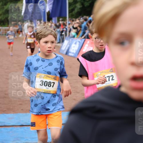 14.09.2025 - Airport Race Strokosch-Dieckow http://msf.ph/oto/8879334 14.09.2025 10:07:39 Ziel 3001, 3068, 3070, 3087, 3195, 3241, 3272, 3295, 3376, 3377, 3418, 3433, 3509, 3517, 3725, 3730, 3735 meine-sportfotos.de