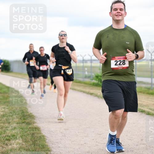 14.09.2025 - Airport Race Dr. Thomas Lammeyer http://msf.ph/oto/8879338 14.09.2025 12:28:25 Laufen 06, 228 meine-sportfotos.de