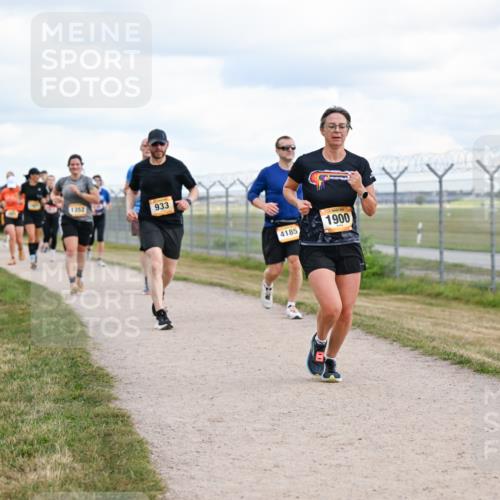 14.09.2025 - Airport Race Dr. Thomas Lammeyer http://msf.ph/oto/8879395 14.09.2025 12:28:35 Laufen 1352, 933, 4185, 1900 meine-sportfotos.de
