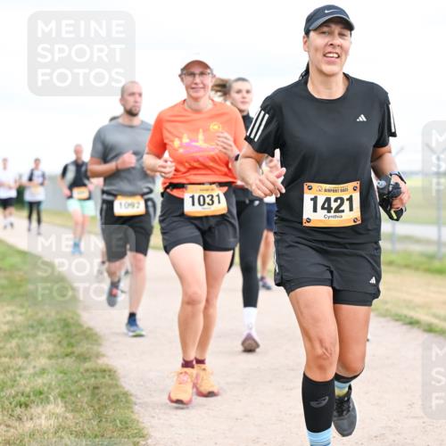 14.09.2025 - Airport Race Dr. Thomas Lammeyer http://msf.ph/oto/8879474 14.09.2025 12:28:43 Laufen 1092, 1031, 1421, 92 meine-sportfotos.de