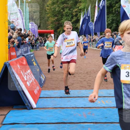 14.09.2025 - Airport Race Strokosch-Dieckow http://msf.ph/oto/8879486 14.09.2025 10:07:55 Ziel 3046, 3134, 3145, 3175, 3203, 3211, 3222, 3230, 3397, 3428, 3431, 3514, 3526, 3532, 3542, 3543, 3550 meine-sportfotos.de