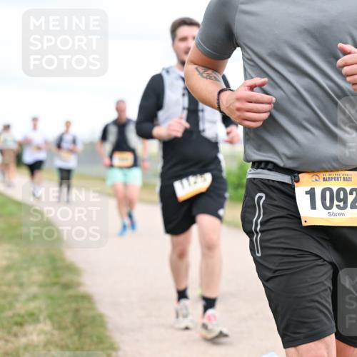 14.09.2025 - Airport Race Dr. Thomas Lammeyer http://msf.ph/oto/8879498 14.09.2025 12:28:46 Laufen 42, 1092, 163 meine-sportfotos.de