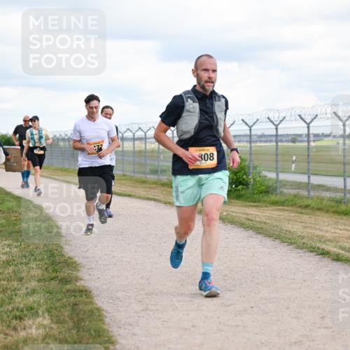14.09.2025 - Airport Race Dr. Thomas Lammeyer http://msf.ph/oto/8879514 14.09.2025 12:28:48 Laufen 77, 308 meine-sportfotos.de