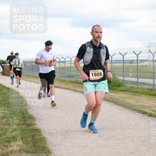 14.09.2025 - Airport Race Dr. Thomas Lammeyer http://msf.ph/oto/8879515 14.09.2025 12:28:48 Laufen 1808 meine-sportfotos.de