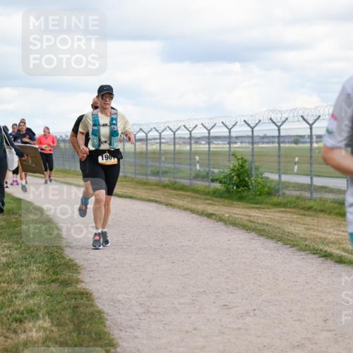 14.09.2025 - Airport Race Dr. Thomas Lammeyer http://msf.ph/oto/8879554 14.09.2025 12:28:52 Laufen 196, 1591 meine-sportfotos.de