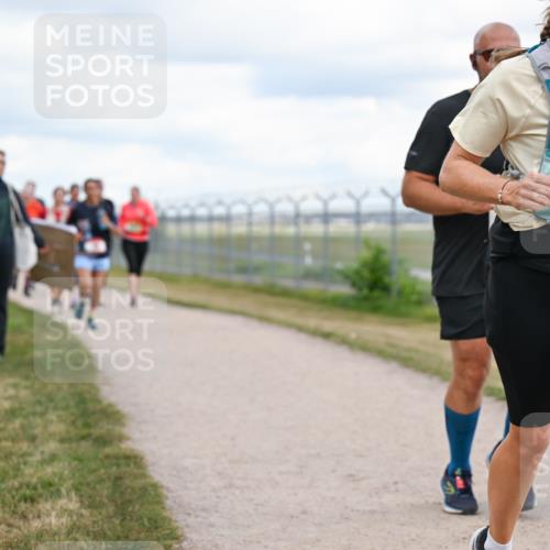 14.09.2025 - Airport Race Dr. Thomas Lammeyer http://msf.ph/oto/8879580 14.09.2025 12:28:55 Laufen 196 meine-sportfotos.de