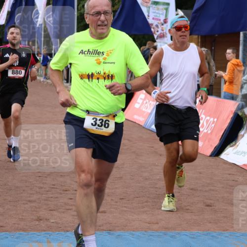 14.09.2025 - Airport Race Strokosch-Dieckow http://msf.ph/oto/8879605 14.09.2025 12:39:44 Ziel 14, 76, 336, 880, 953, 1026, 1623, 1767, 4025 meine-sportfotos.de