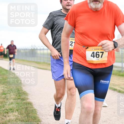 14.09.2025 - Airport Race Dr. Thomas Lammeyer http://msf.ph/oto/8879612 14.09.2025 12:29:03 Laufen 21, 467 meine-sportfotos.de