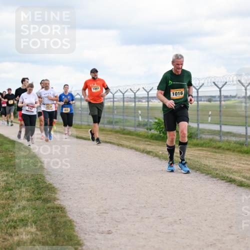 14.09.2025 - Airport Race Dr. Thomas Lammeyer http://msf.ph/oto/8879665 14.09.2025 12:29:12 Laufen 742, 2134, 450, 1001, 1016 meine-sportfotos.de