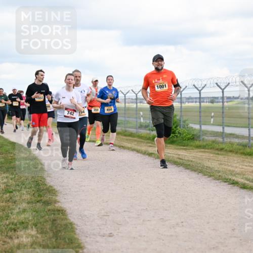 14.09.2025 - Airport Race Dr. Thomas Lammeyer http://msf.ph/oto/8879686 14.09.2025 12:29:14 Laufen 1741, 1150, 1552, 95, 358, 450, 742, 134, 1001 meine-sportfotos.de