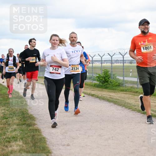 14.09.2025 - Airport Race Dr. Thomas Lammeyer http://msf.ph/oto/8879699 14.09.2025 12:29:15 Laufen 2095, 552, 742, 2134, 1001 meine-sportfotos.de