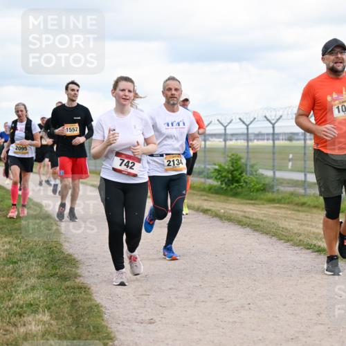 14.09.2025 - Airport Race Dr. Thomas Lammeyer http://msf.ph/oto/8879700 14.09.2025 12:29:16 Laufen 2095, 1552, 1001, 742, 2134 meine-sportfotos.de