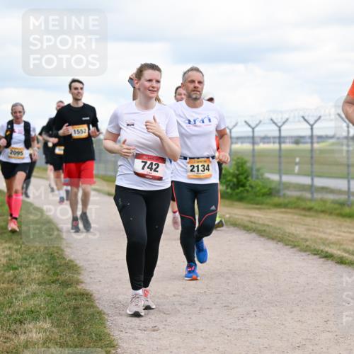 14.09.2025 - Airport Race Dr. Thomas Lammeyer http://msf.ph/oto/8879705 14.09.2025 12:29:16 Laufen 2095, 1552, 1001, 742, 2134 meine-sportfotos.de