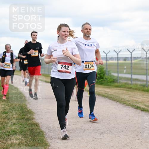 14.09.2025 - Airport Race Dr. Thomas Lammeyer http://msf.ph/oto/8879706 14.09.2025 12:29:16 Laufen 2095, 1552, 742, 2134, 1001 meine-sportfotos.de