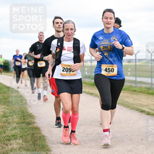 14.09.2025 - Airport Race Dr. Thomas Lammeyer http://msf.ph/oto/8879727 14.09.2025 12:29:18 Laufen 2093, 450, 358 meine-sportfotos.de