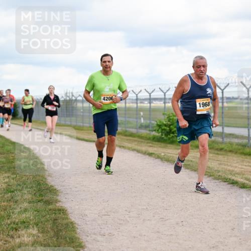 14.09.2025 - Airport Race Dr. Thomas Lammeyer http://msf.ph/oto/8879795 14.09.2025 12:29:29 Laufen 1968 meine-sportfotos.de