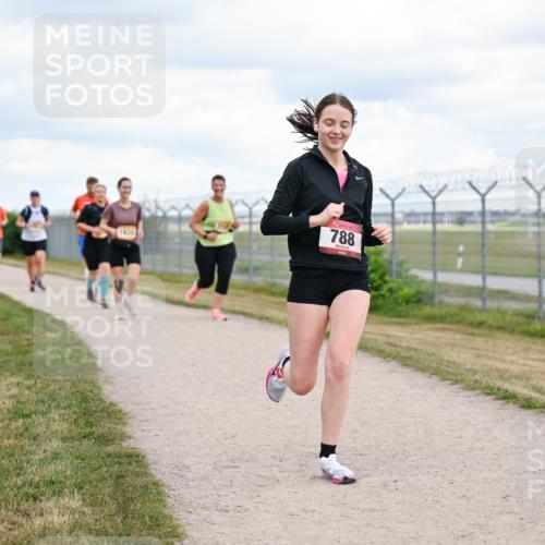 14.09.2025 - Airport Race Dr. Thomas Lammeyer http://msf.ph/oto/8879831 14.09.2025 12:29:34 Laufen 788 meine-sportfotos.de