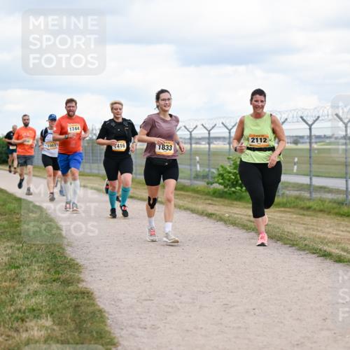 14.09.2025 - Airport Race Dr. Thomas Lammeyer http://msf.ph/oto/8879851 14.09.2025 12:29:36 Laufen 41, 1003, 1744, 2112, 416, 1833 meine-sportfotos.de