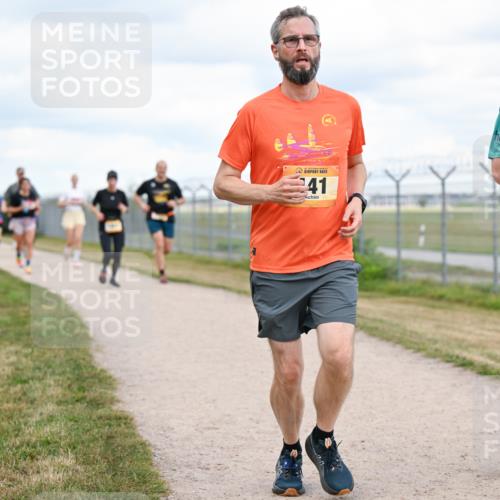 14.09.2025 - Airport Race Dr. Thomas Lammeyer http://msf.ph/oto/8879914 14.09.2025 12:29:43 Laufen 41 meine-sportfotos.de