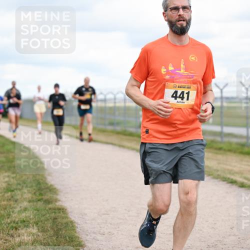 14.09.2025 - Airport Race Dr. Thomas Lammeyer http://msf.ph/oto/8879917 14.09.2025 12:29:43 Laufen 441 meine-sportfotos.de