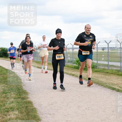 14.09.2025 - Airport Race Dr. Thomas Lammeyer http://msf.ph/oto/8879931 14.09.2025 12:29:47 Laufen 720, 1787, 1852, 2028 meine-sportfotos.de