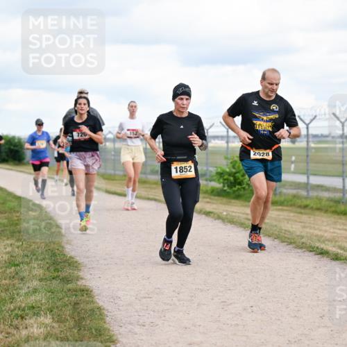 14.09.2025 - Airport Race Dr. Thomas Lammeyer http://msf.ph/oto/8879933 14.09.2025 12:29:47 Laufen 720, 152, 1852, 2028 meine-sportfotos.de