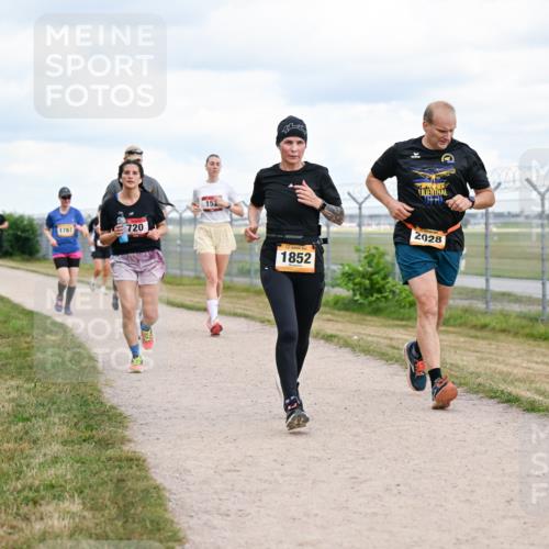 14.09.2025 - Airport Race Dr. Thomas Lammeyer http://msf.ph/oto/8879934 14.09.2025 12:29:47 Laufen 1787, 152, 720, 2028, 1852 meine-sportfotos.de