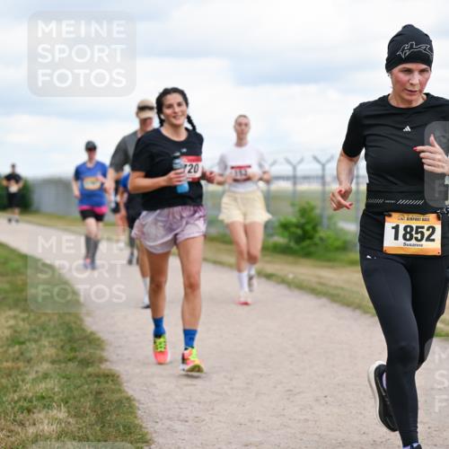 14.09.2025 - Airport Race Dr. Thomas Lammeyer http://msf.ph/oto/8879946 14.09.2025 12:29:49 Laufen 20, 1852 meine-sportfotos.de