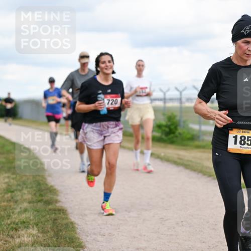 14.09.2025 - Airport Race Dr. Thomas Lammeyer http://msf.ph/oto/8879949 14.09.2025 12:29:49 Laufen 720, 1852 meine-sportfotos.de