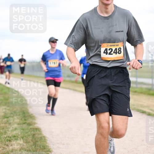 14.09.2025 - Airport Race Dr. Thomas Lammeyer http://msf.ph/oto/8879974 14.09.2025 12:29:52 Laufen 1787, 4248 meine-sportfotos.de