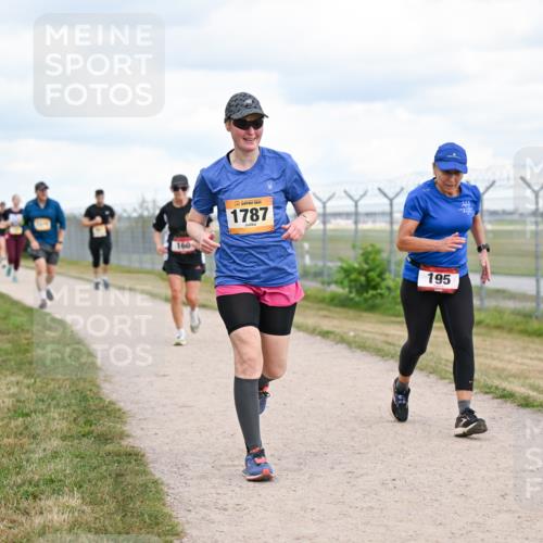 14.09.2025 - Airport Race Dr. Thomas Lammeyer http://msf.ph/oto/8879982 14.09.2025 12:29:53 Laufen 160, 1787, 195 meine-sportfotos.de