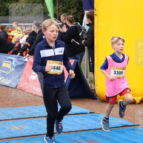 14.09.2025 - Airport Race Strokosch-Dieckow http://msf.ph/oto/8880149 14.09.2025 10:09:35 Ziel 3023, 3026, 3073, 3074, 3108, 3158, 3178, 3185, 3189, 3274, 3283, 3305, 3308, 3445, 3446, 3455, 3513, 3529, 3551, 3611 meine-sportfotos.de