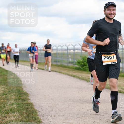 14.09.2025 - Airport Race Dr. Thomas Lammeyer http://msf.ph/oto/8880270 14.09.2025 12:30:27 Laufen 2067, 2067 meine-sportfotos.de